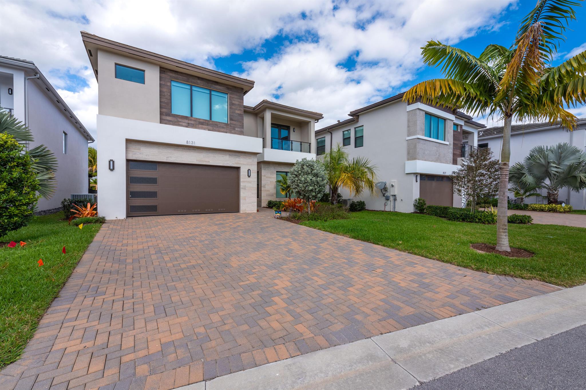 8131 Laurel Falls Dr Dr,Boca Raton, FL 33496