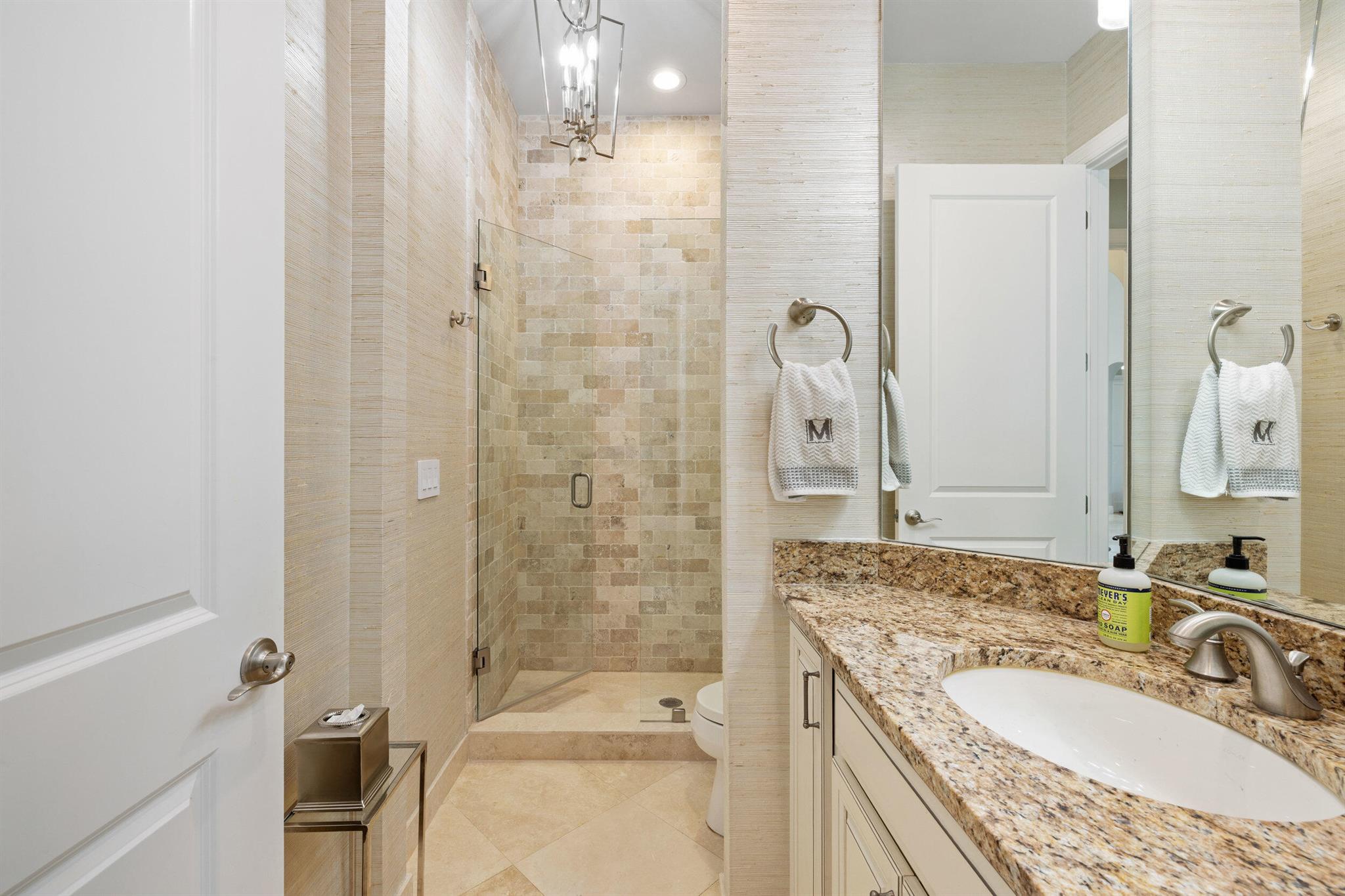 13901 Willow Cay Dr North Palm Beach, FL 33408 13901 Willow Cay Dr North Palm Beach, FL 33408