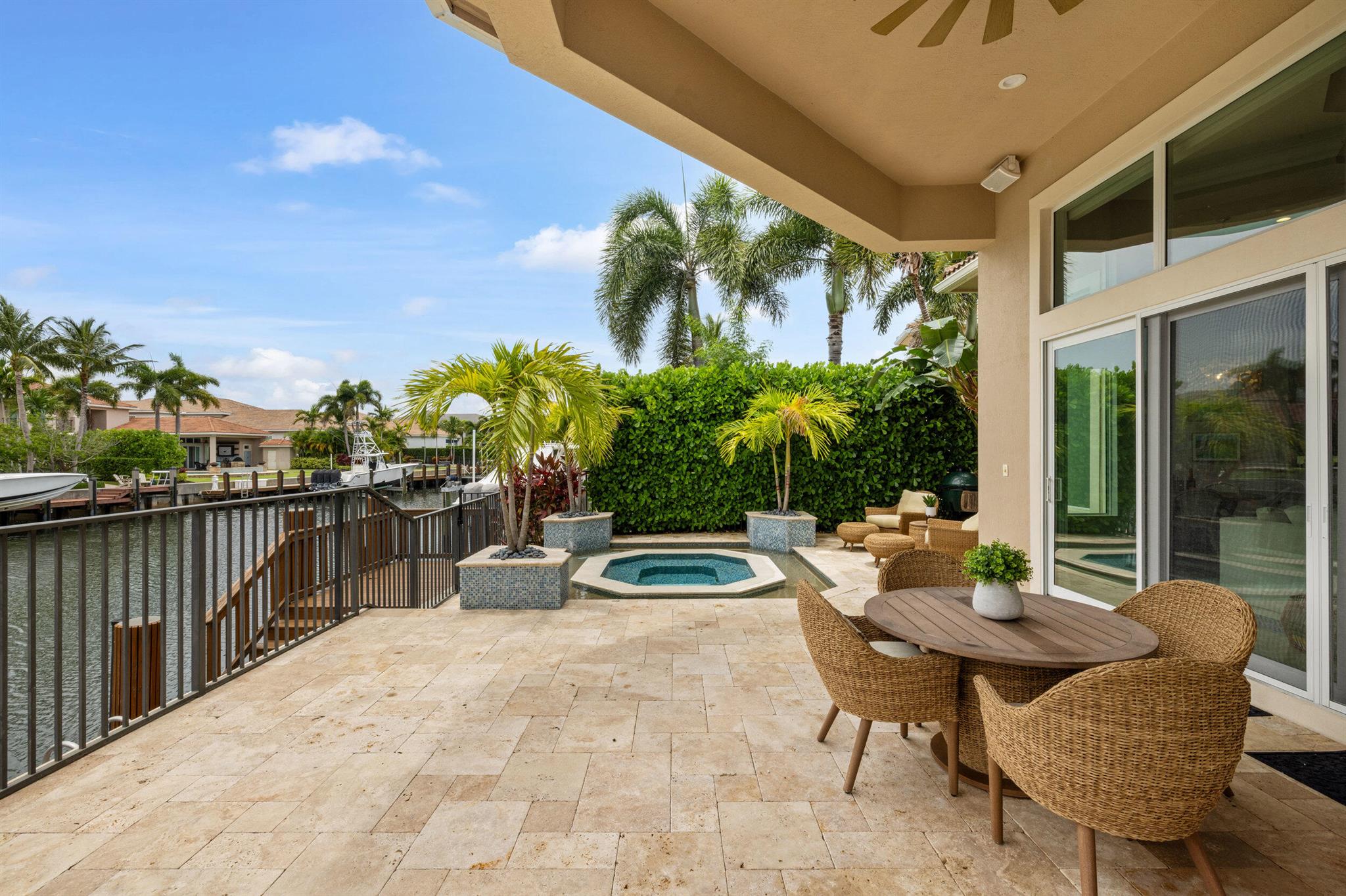 13901 Willow Cay Dr North Palm Beach, FL 33408 13901 Willow Cay Dr North Palm Beach, FL 33408