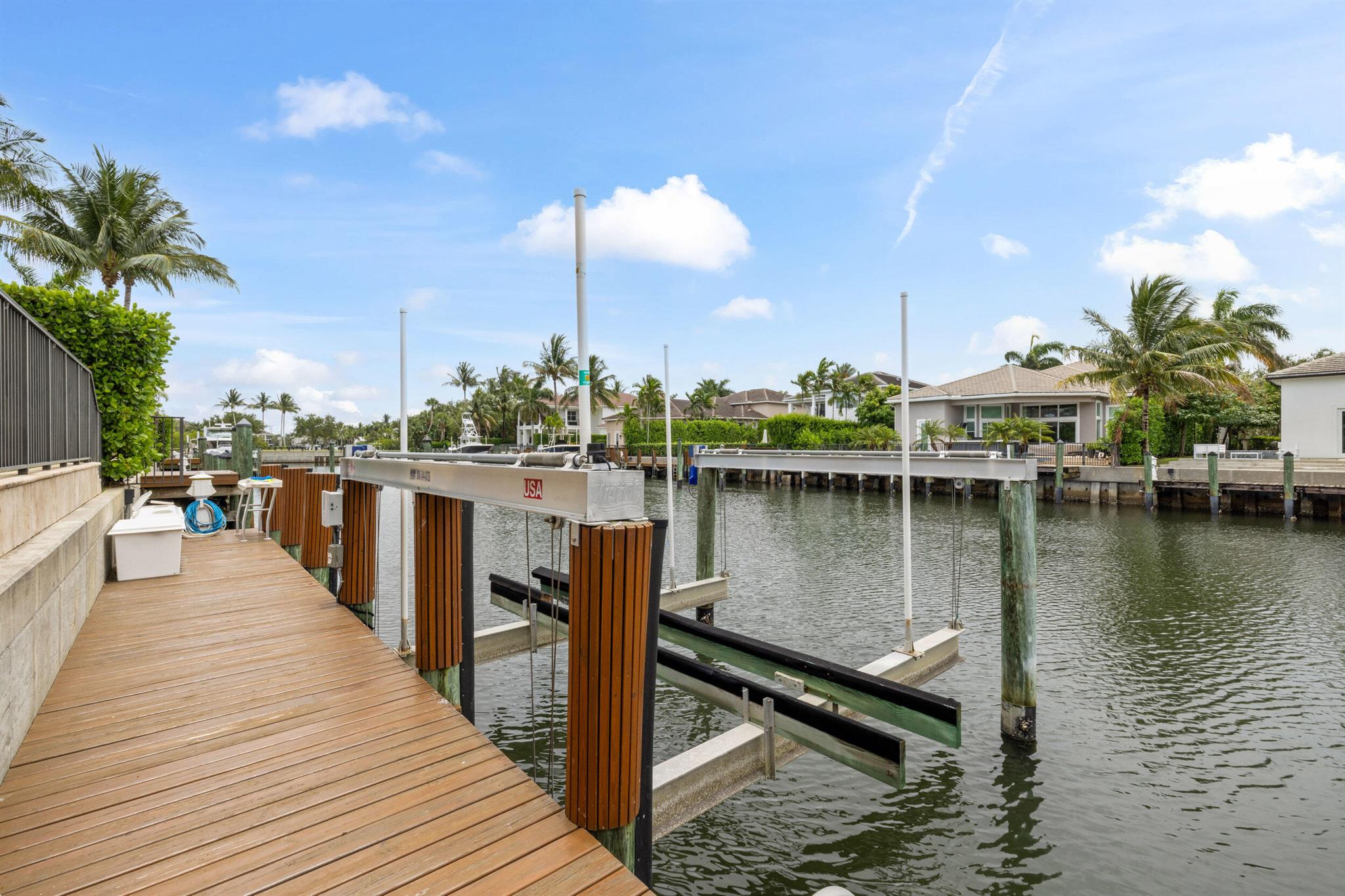 13901 Willow Cay Dr North Palm Beach, FL 33408 13901 Willow Cay Dr North Palm Beach, FL 33408