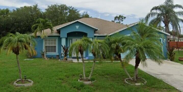 5303 NW Nassau Ln