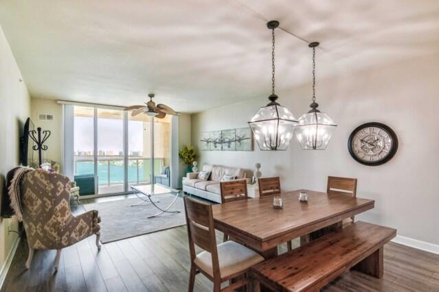 2650 Lake Shr Dr #2203