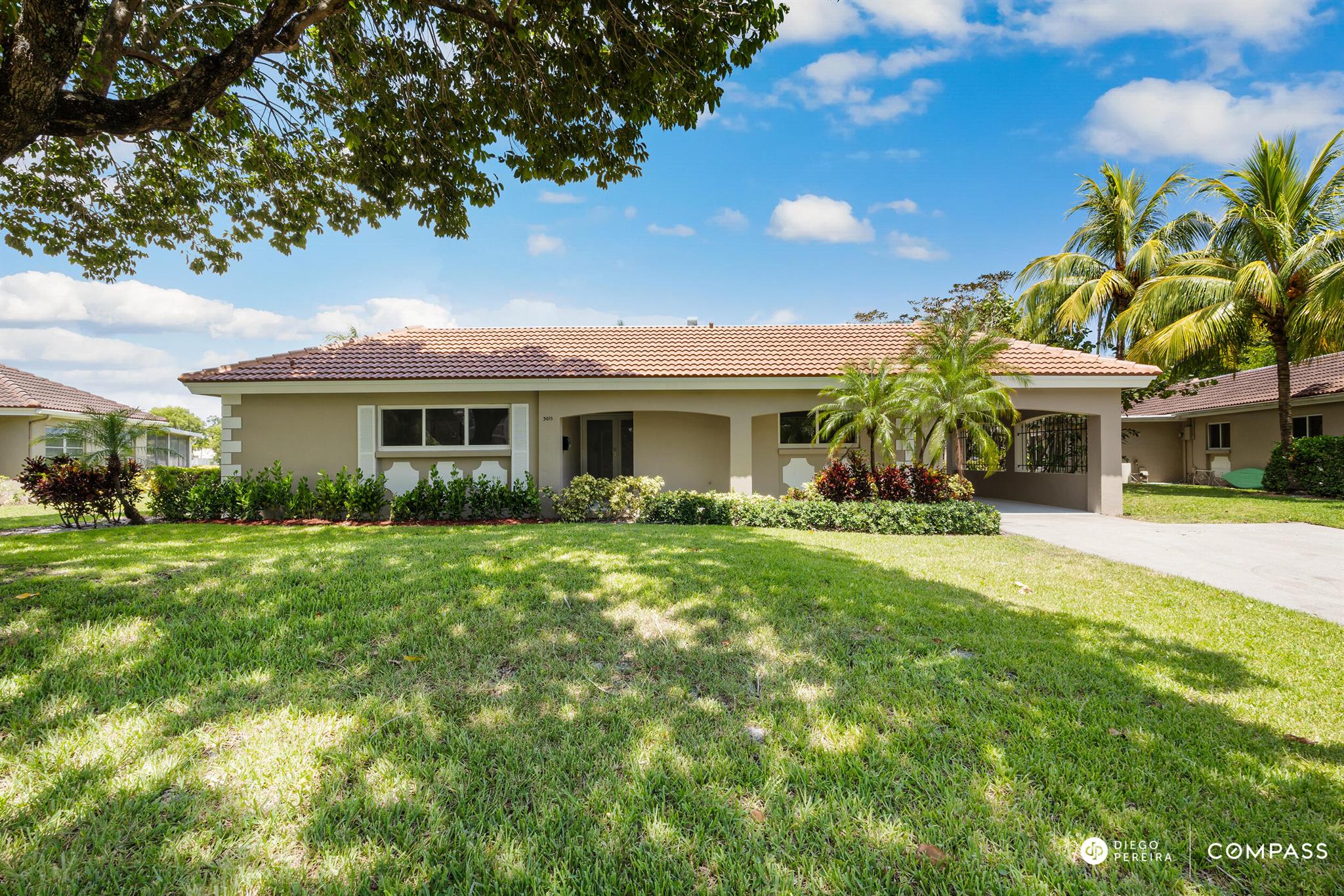 3011 N Palm Aire Dr