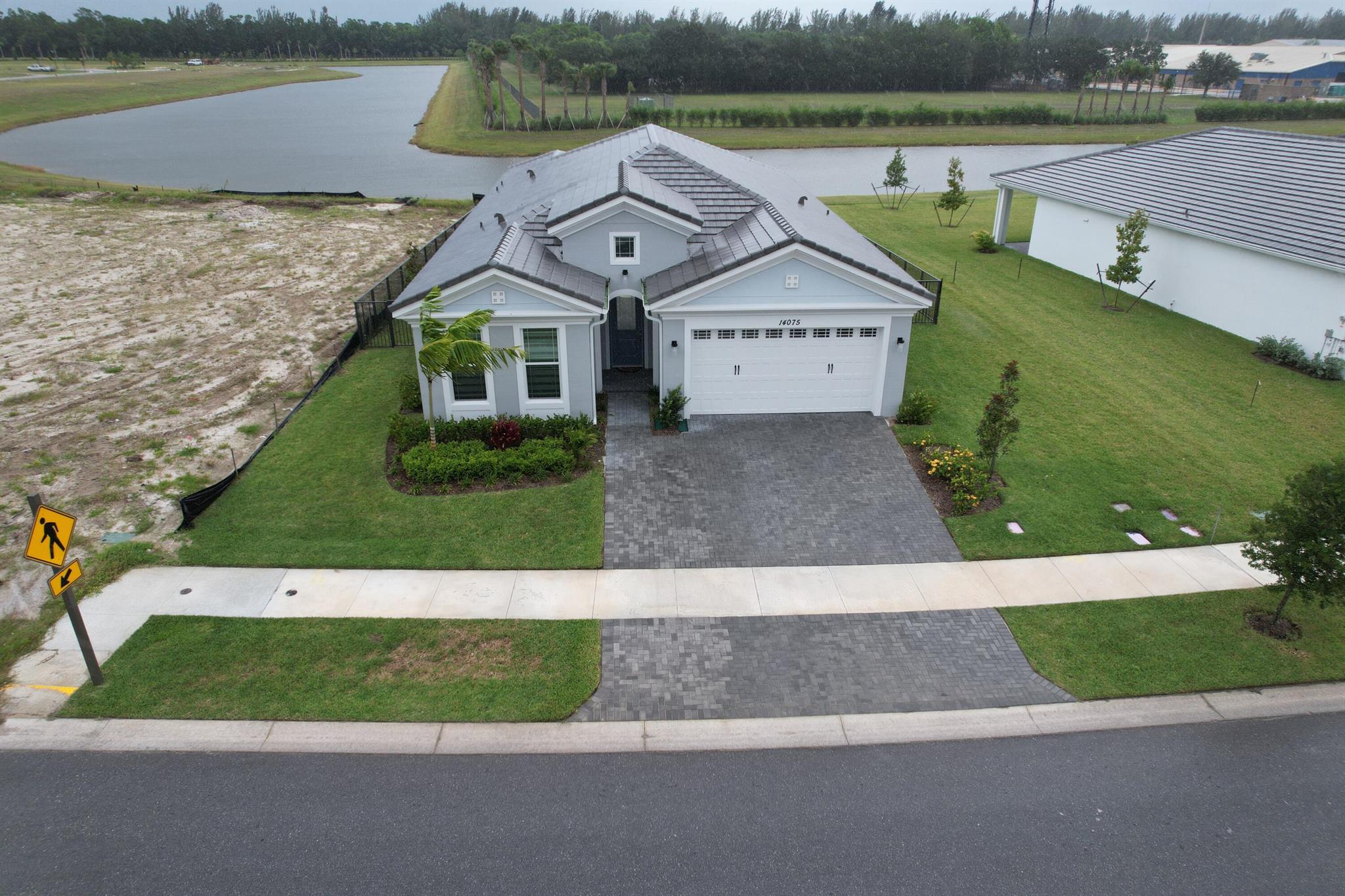 14075 Spruce Pine Dr
