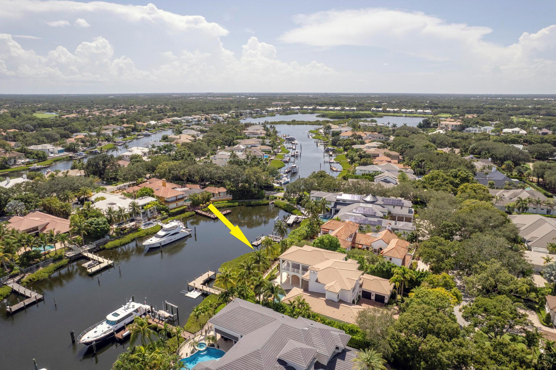 155 Commodore Dr Jupiter, FL 33477