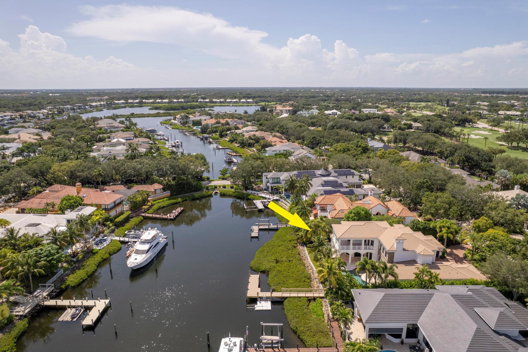 155 Commodore Dr Jupiter, FL 33477