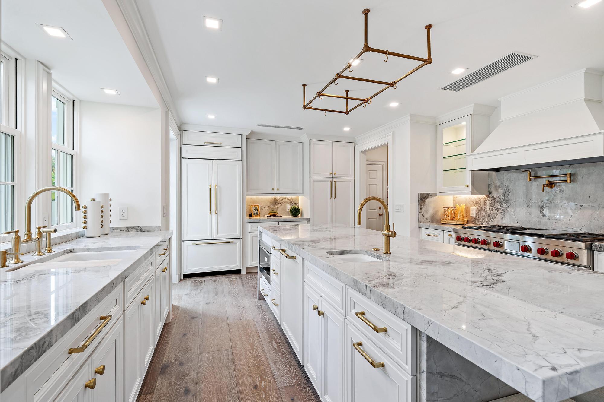 269 Jamaica Ln Palm Beach, FL 33480