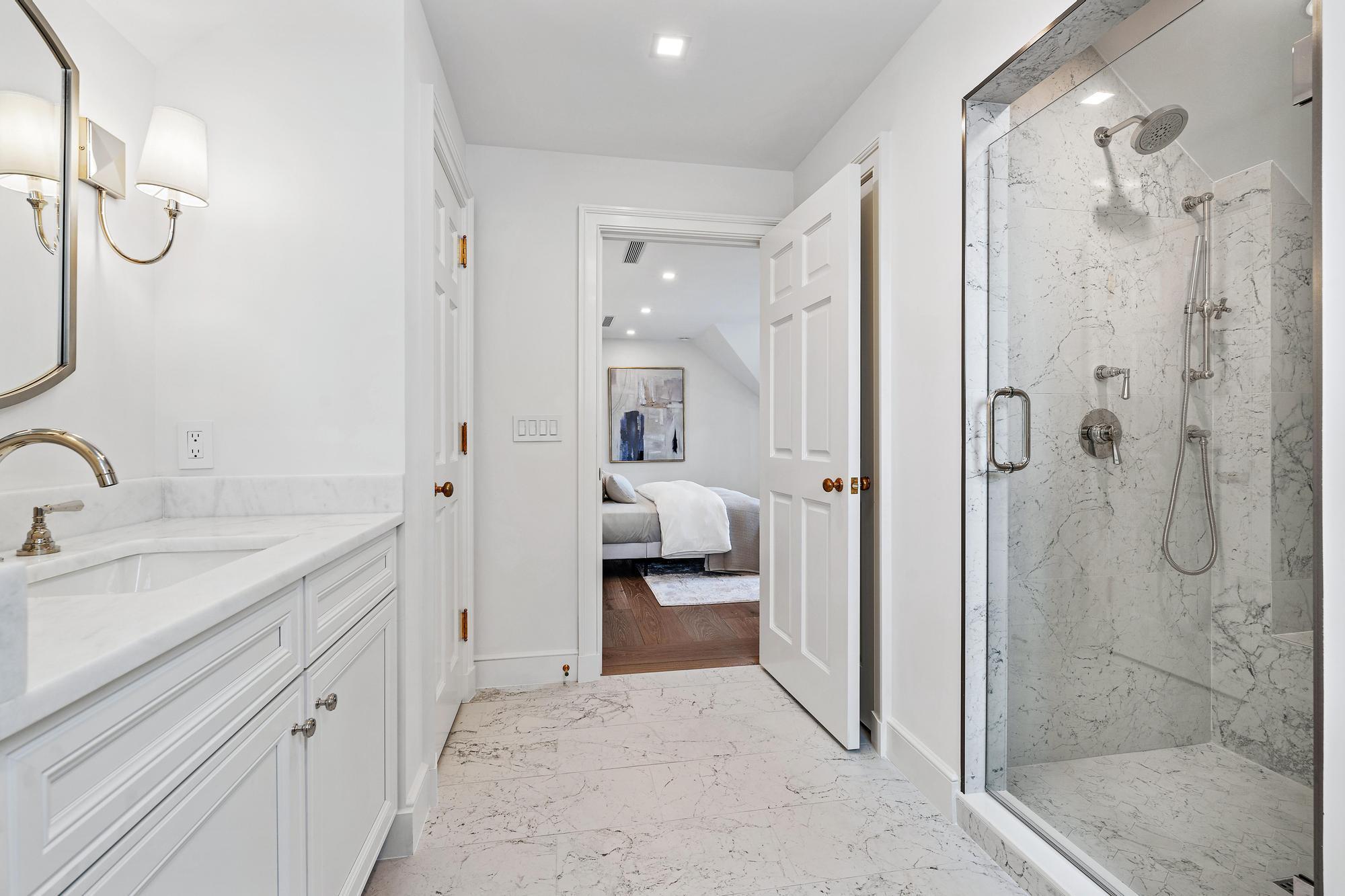 269 Jamaica Ln Palm Beach, FL 33480