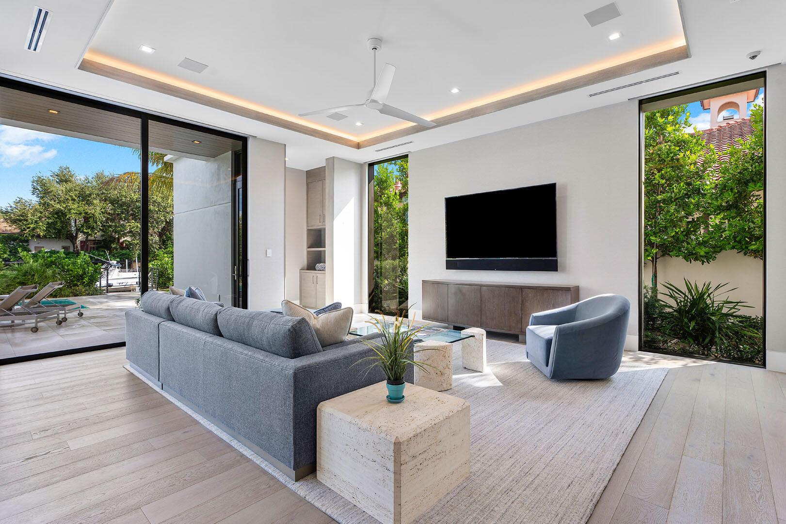 175 W Alexander Palm Rd Boca Raton, FL 33432