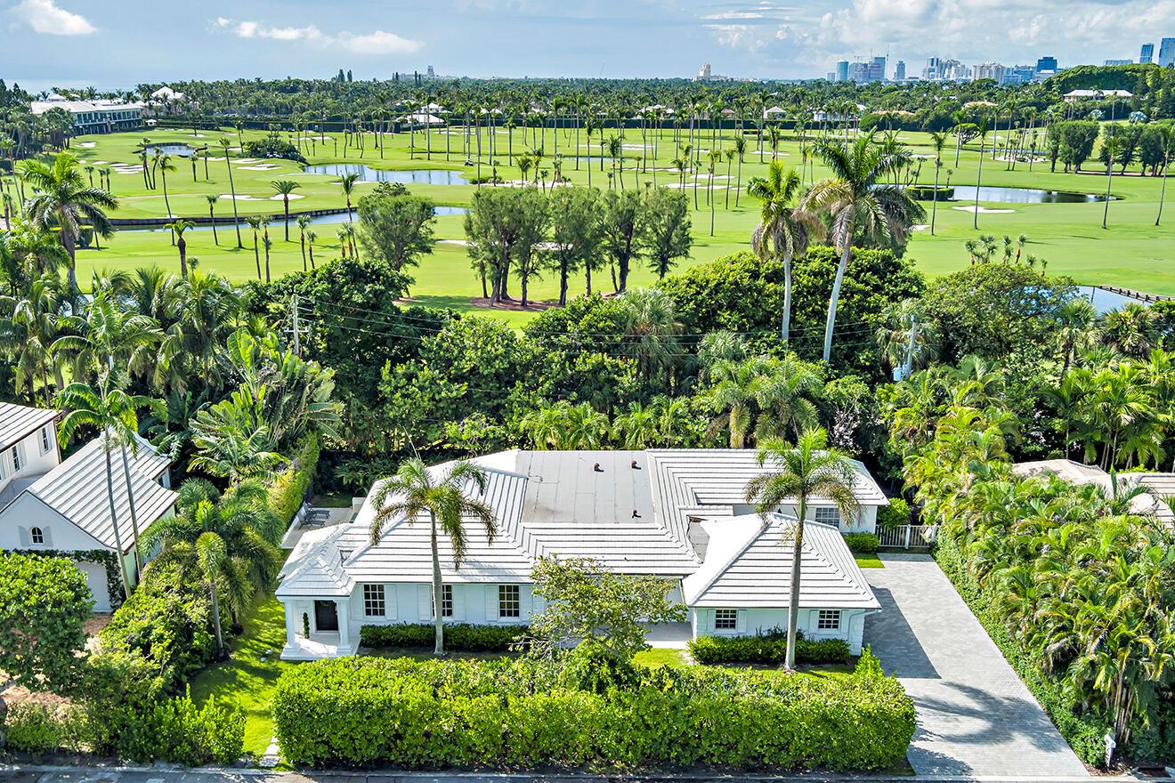 216 Bahama Ln