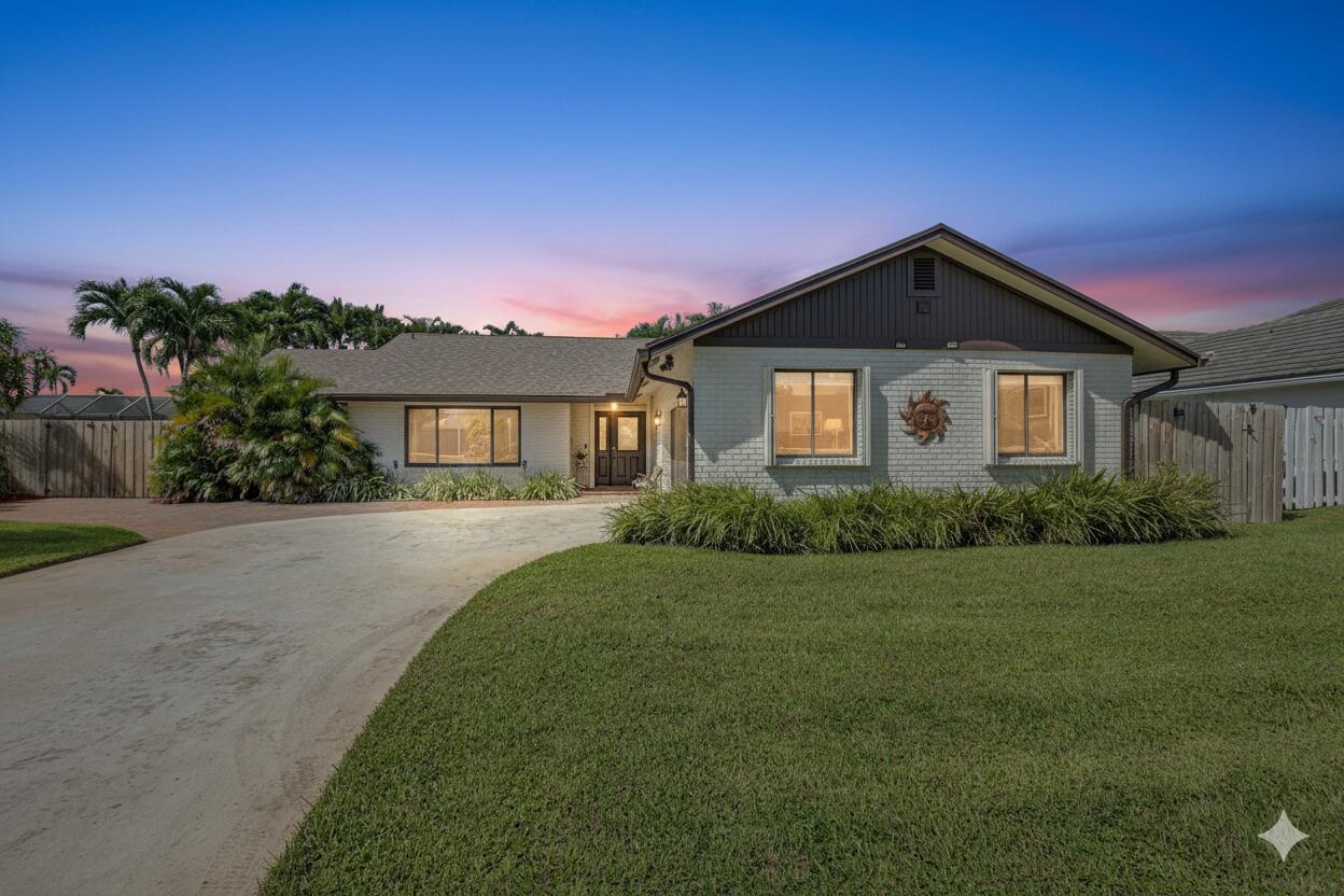 17705 Maplewood Dr