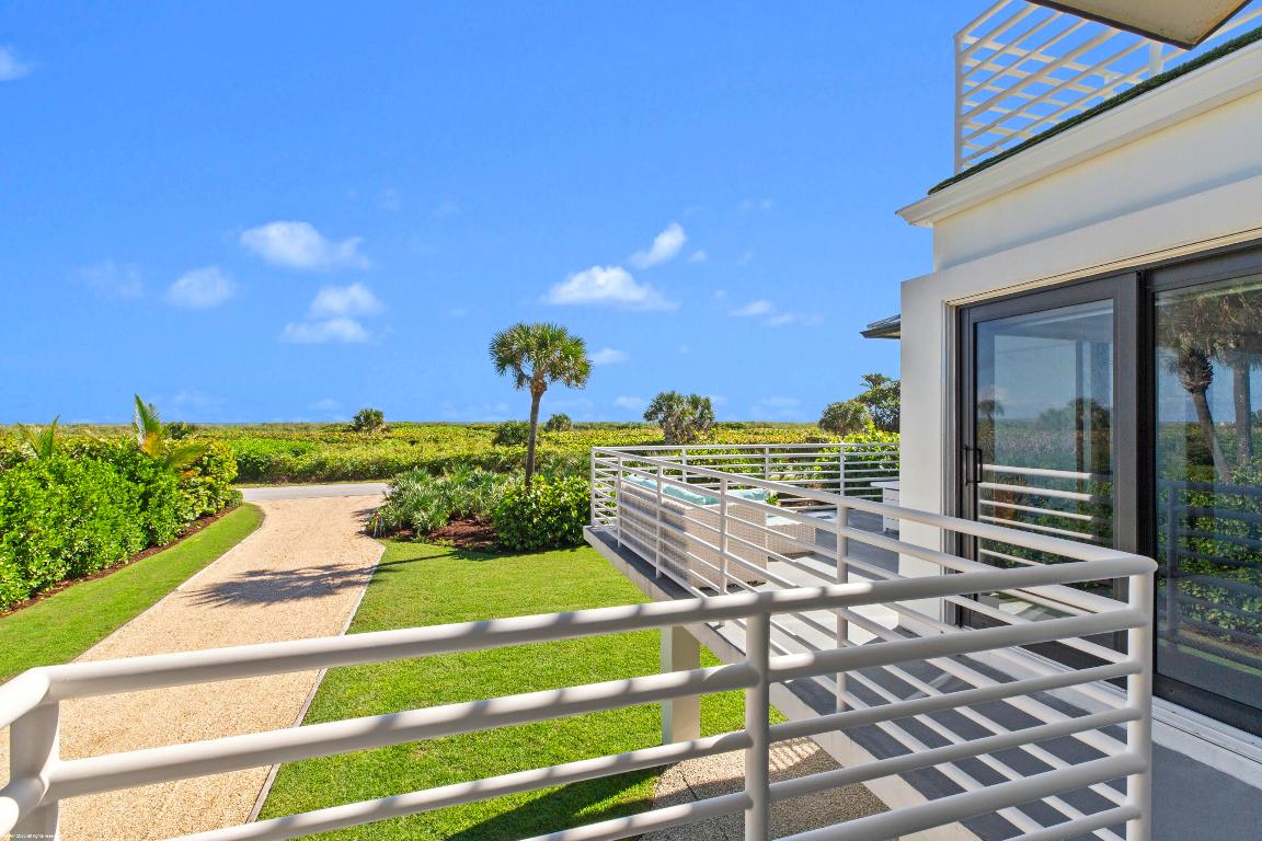 116 N Beach Jupiter Island, FL 33455