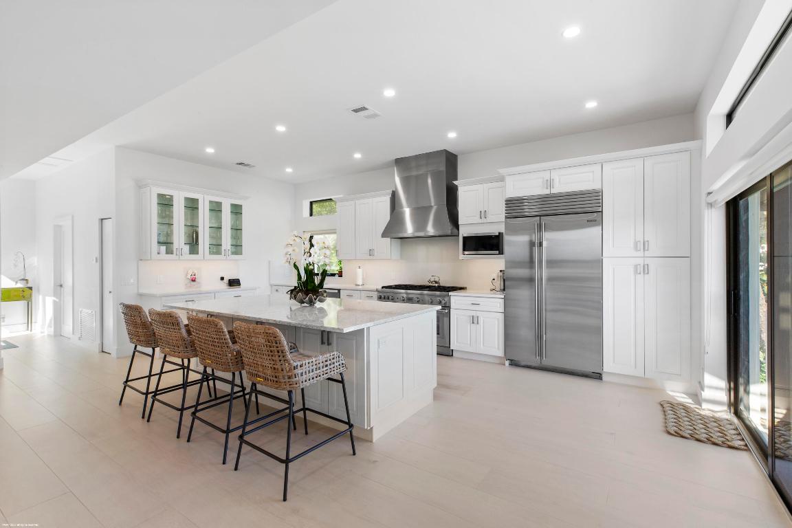 116 N Beach Jupiter Island, FL 33455