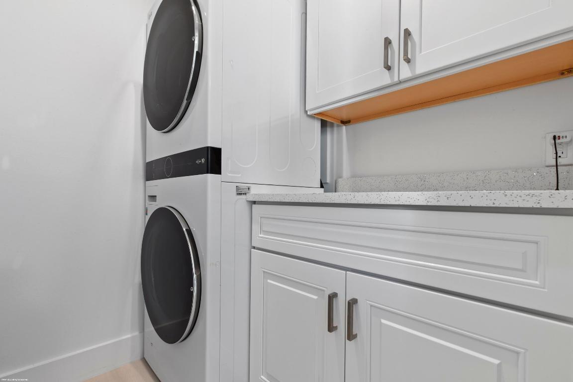 116 N Beach Jupiter Island, FL 33455