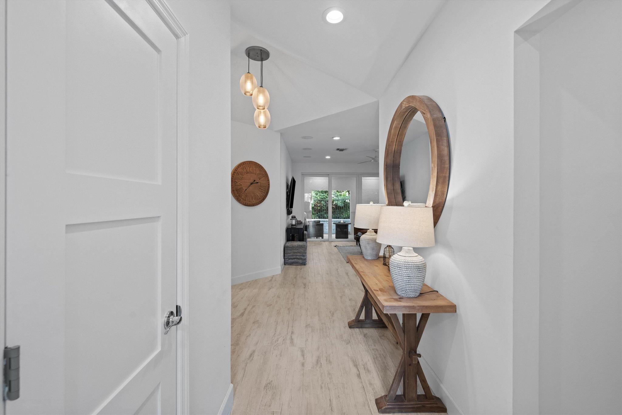 106 Toteka Cir Jupiter, FL 33458