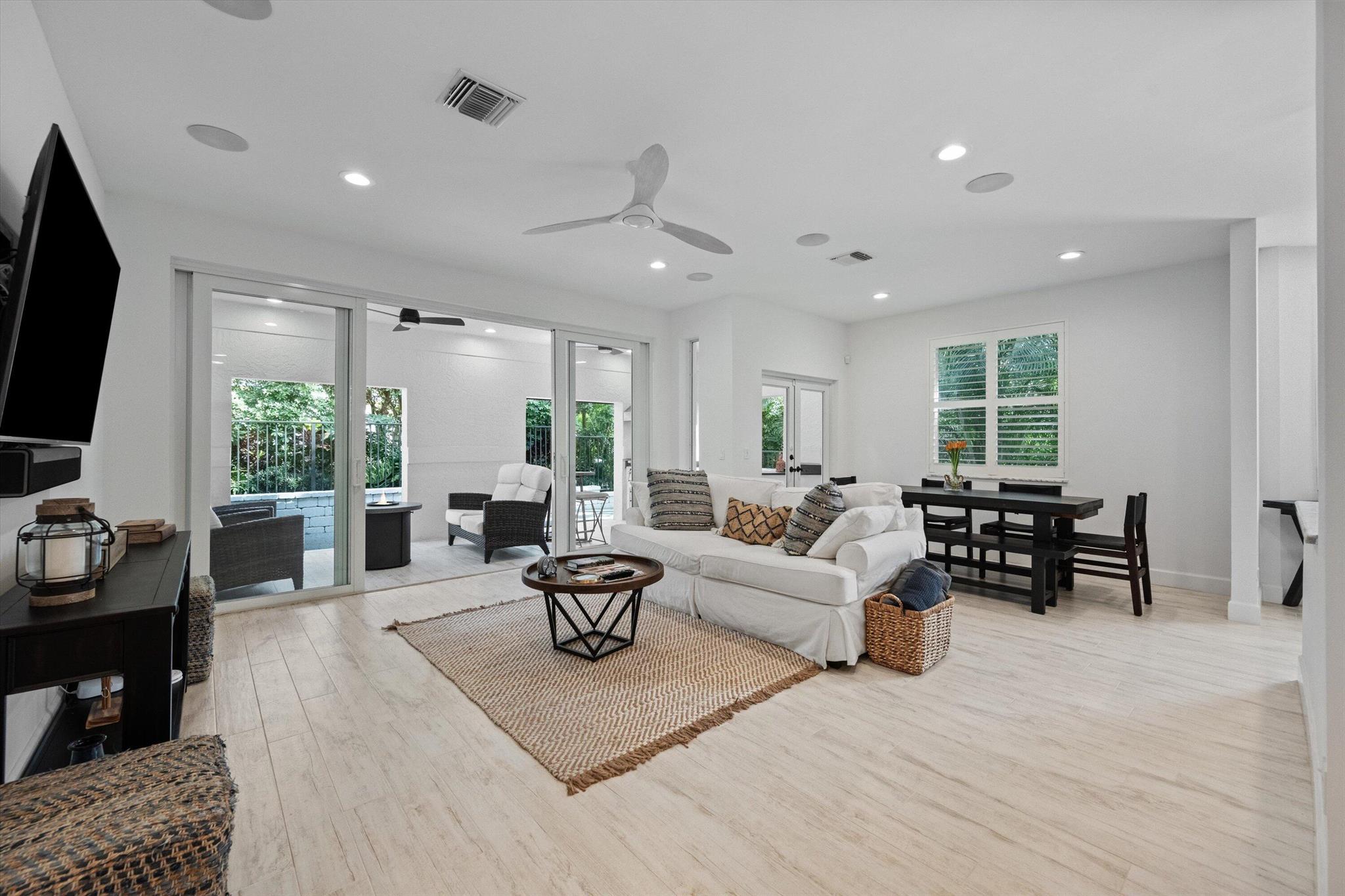 106 Toteka Cir Jupiter, FL 33458