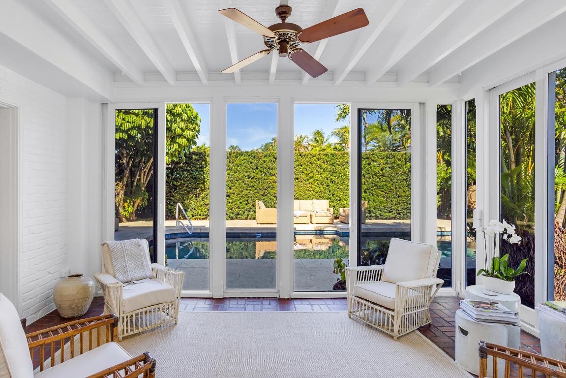 259 Queens Ln Palm Beach, FL 33480