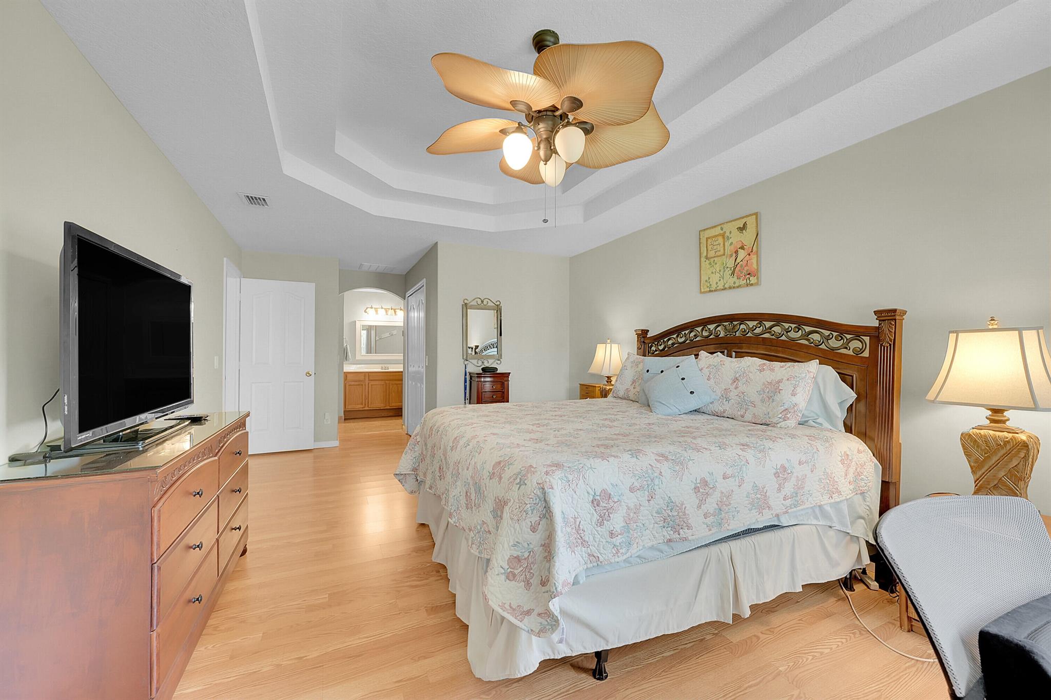 579 SE Marydale Ter Port St Lucie, FL 34983