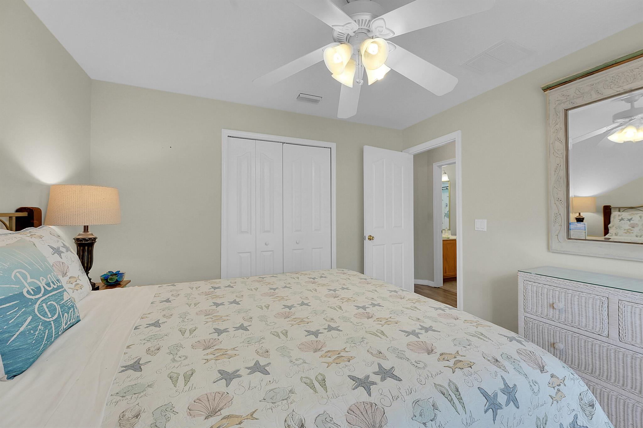 579 SE Marydale Ter Port St Lucie, FL 34983