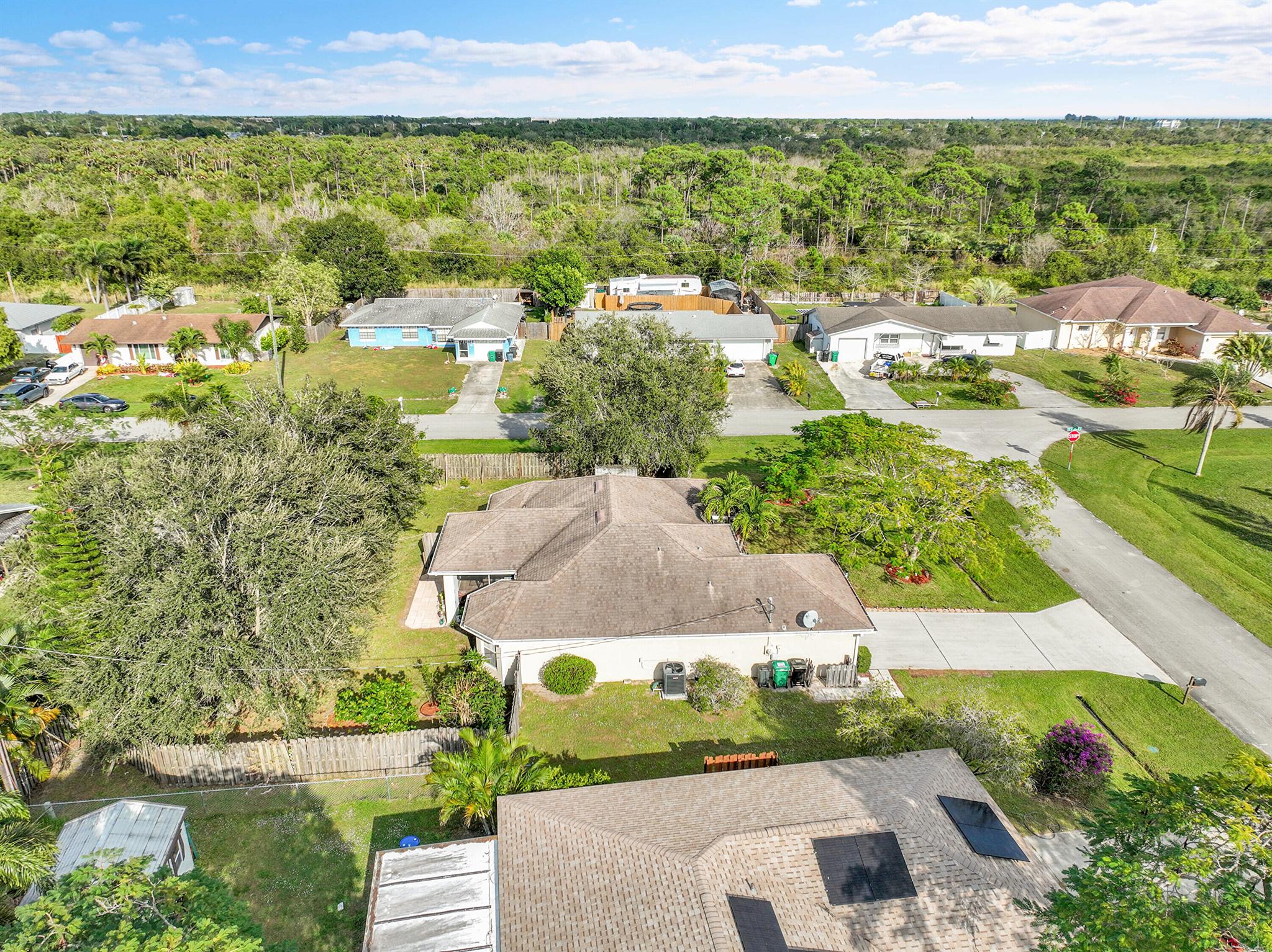 579 SE Marydale Ter Port St Lucie, FL 34983