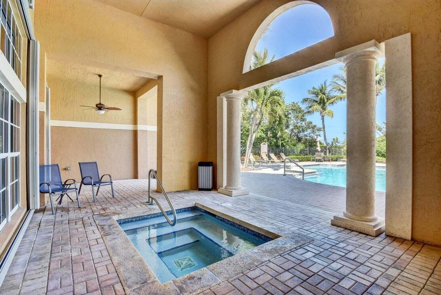 900 Scotia Dr #105 Hypoluxo, FL 33462