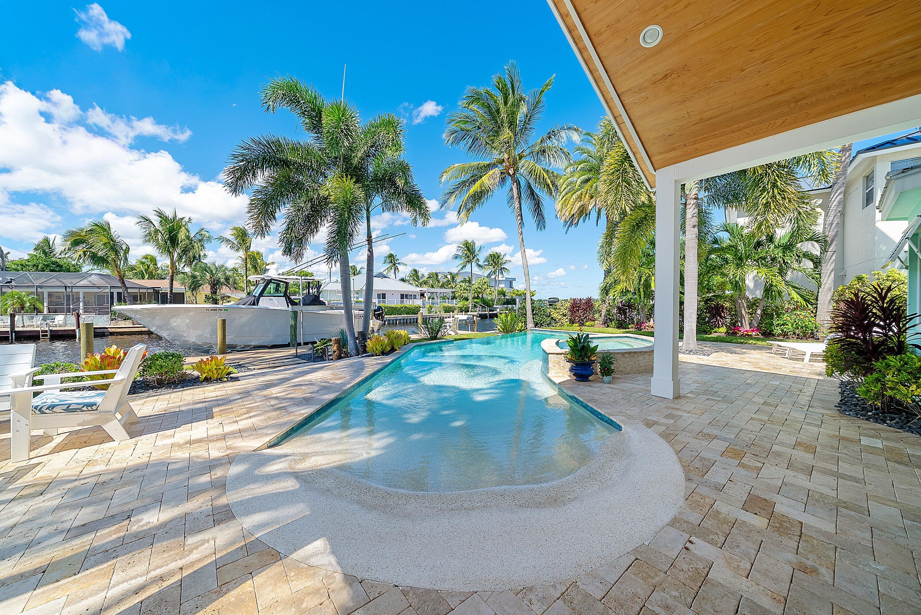 954 Marlin Jupiter, FL 33458