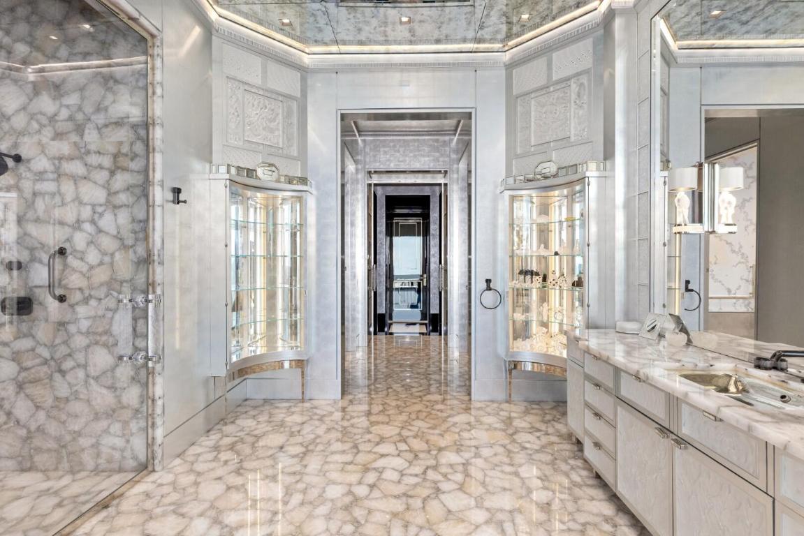 1100 S Flagler #2401/2402 West Palm Beach, FL 33401