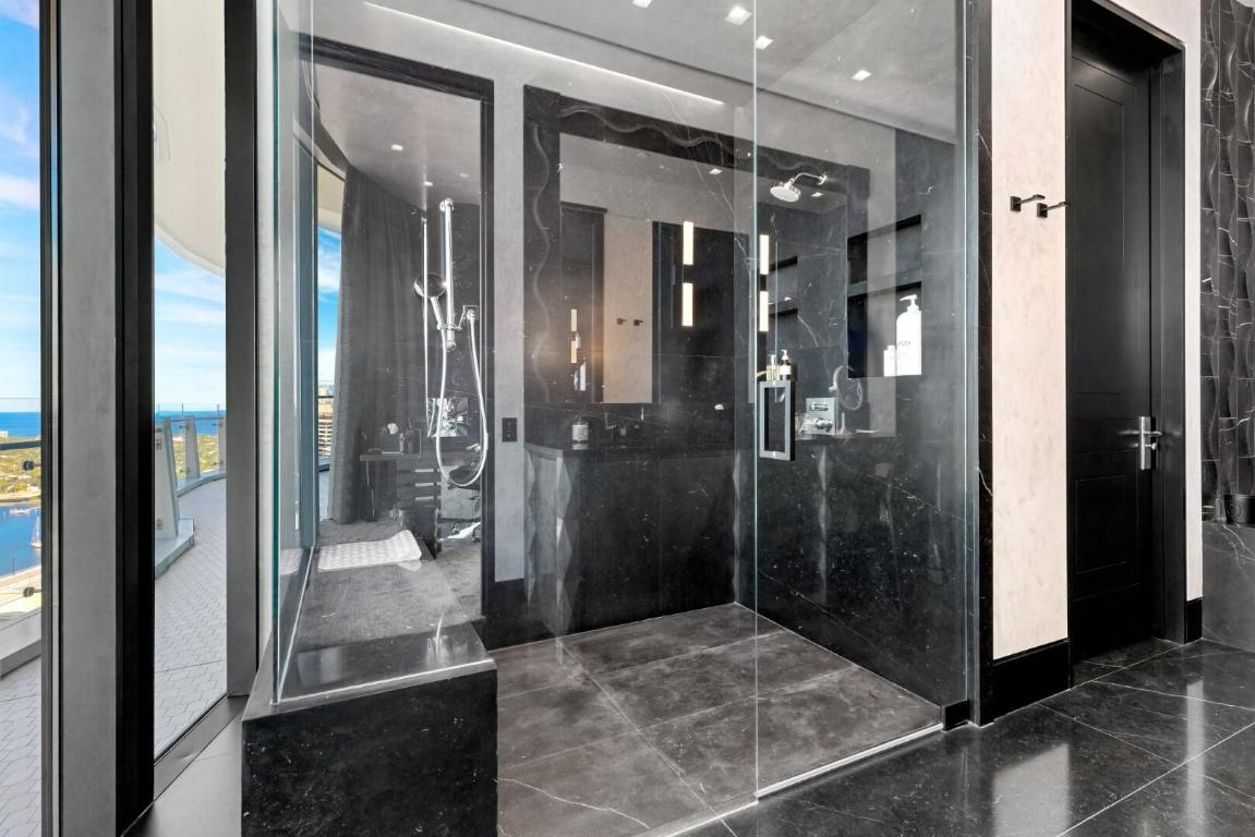 1100 S Flagler #2401/2402 West Palm Beach, FL 33401