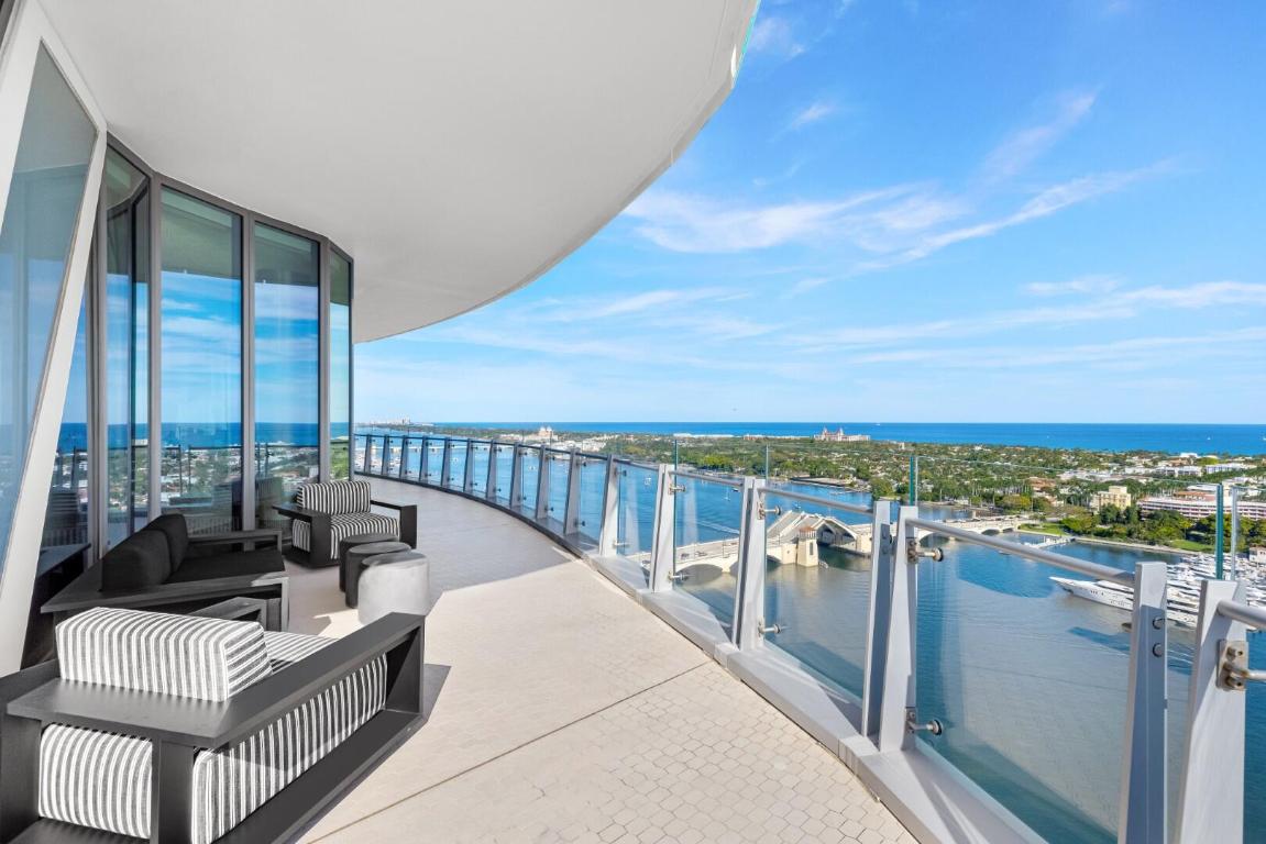 1100 S Flagler #2401/2402 West Palm Beach, FL 33401