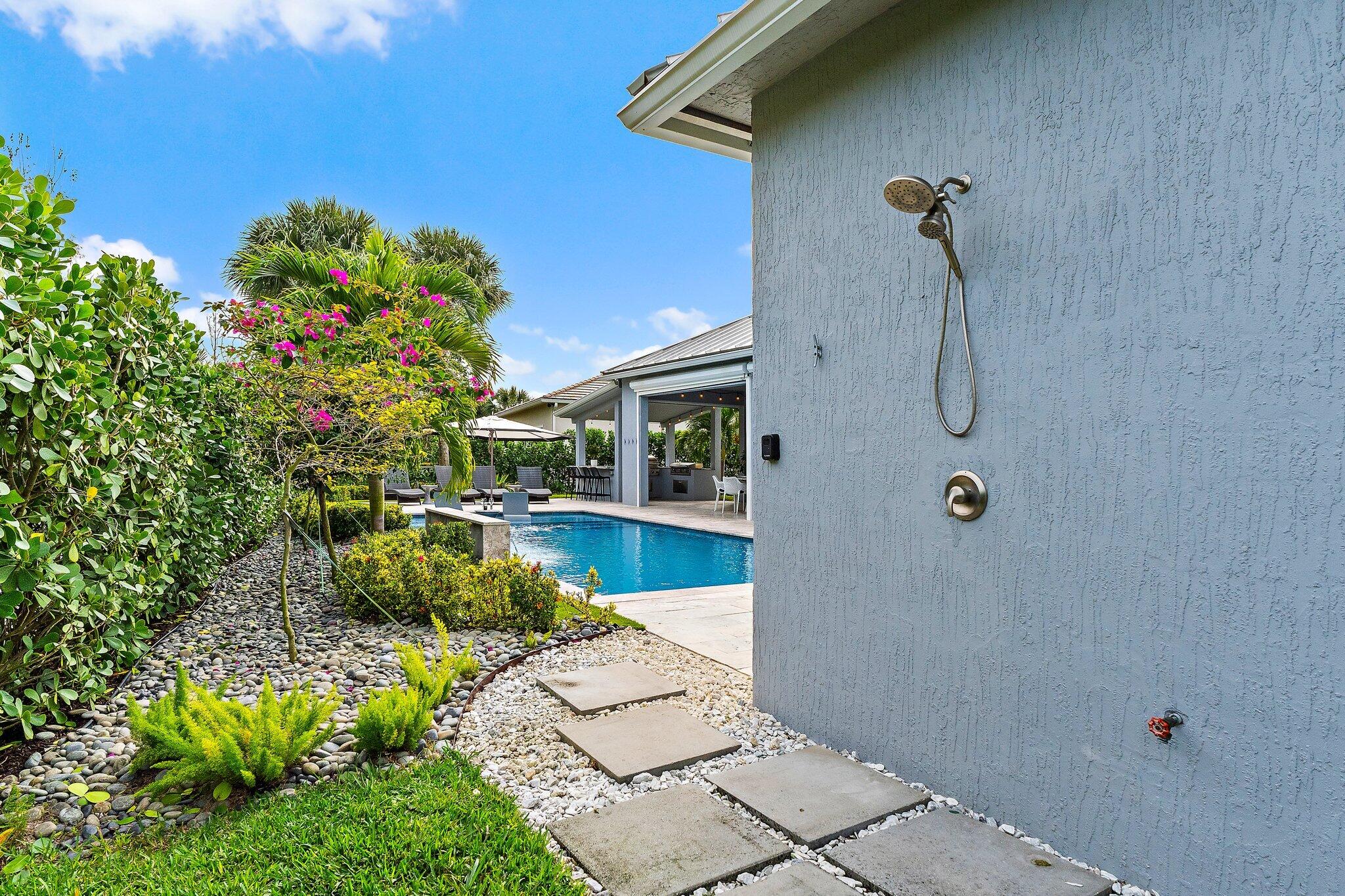 139 Shores Pointe Jupiter, FL 33458