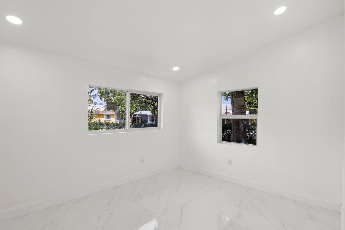 1530 NW 18th Fort Lauderdale, FL 33311