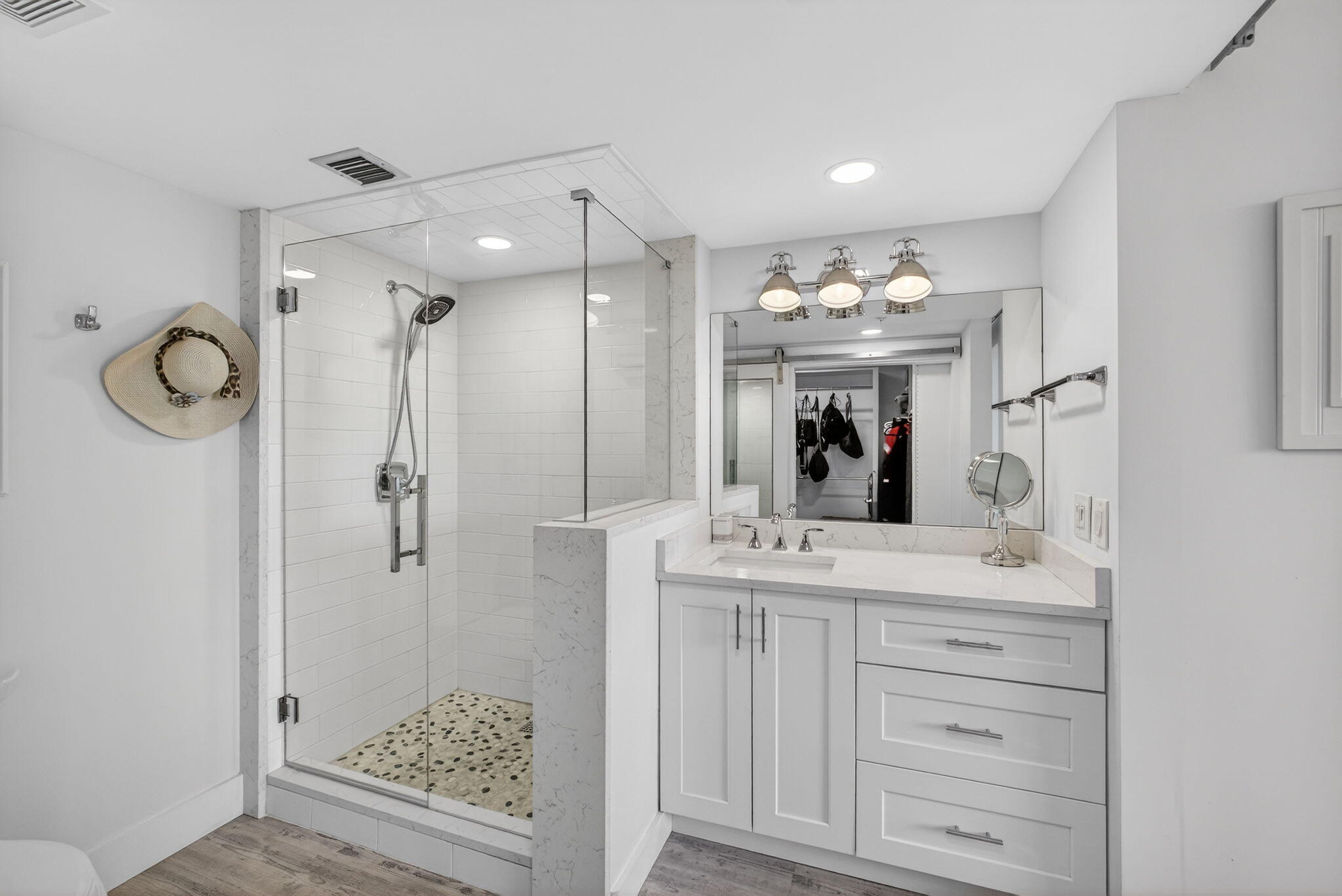 1901 Marina Isle #304 Jupiter, FL 33477