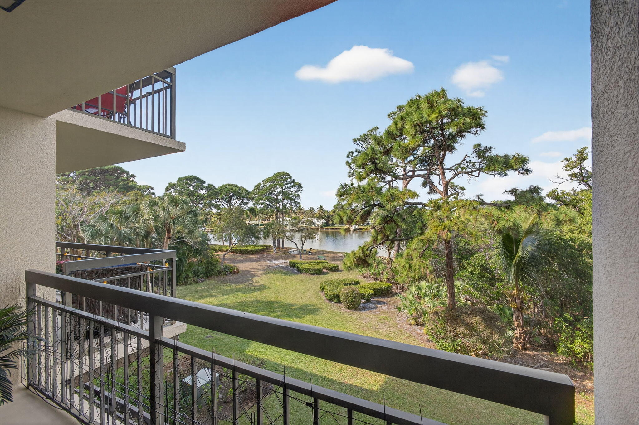 1901 Marina Isle #304 Jupiter, FL 33477