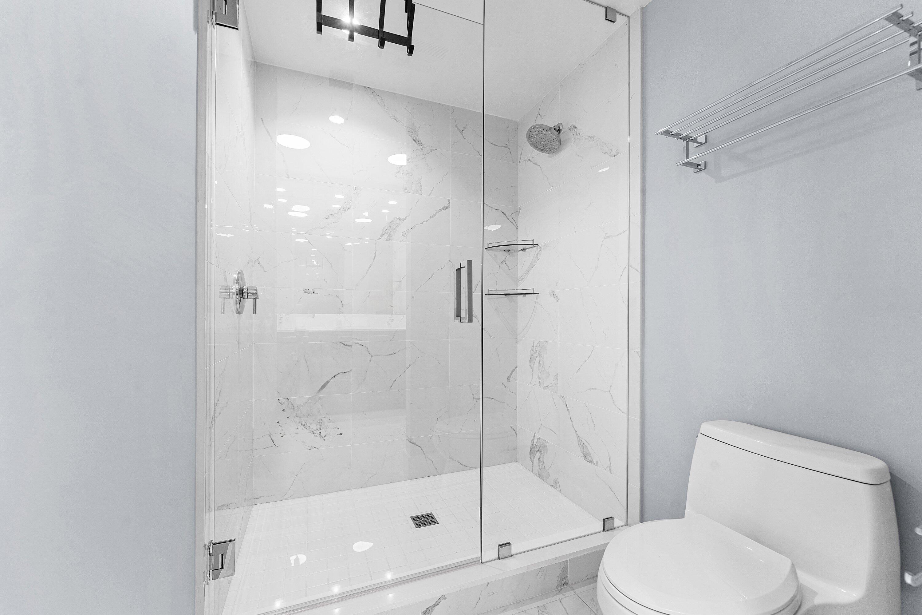 100 E Las Olas #3001 Fort Lauderdale, FL 33301