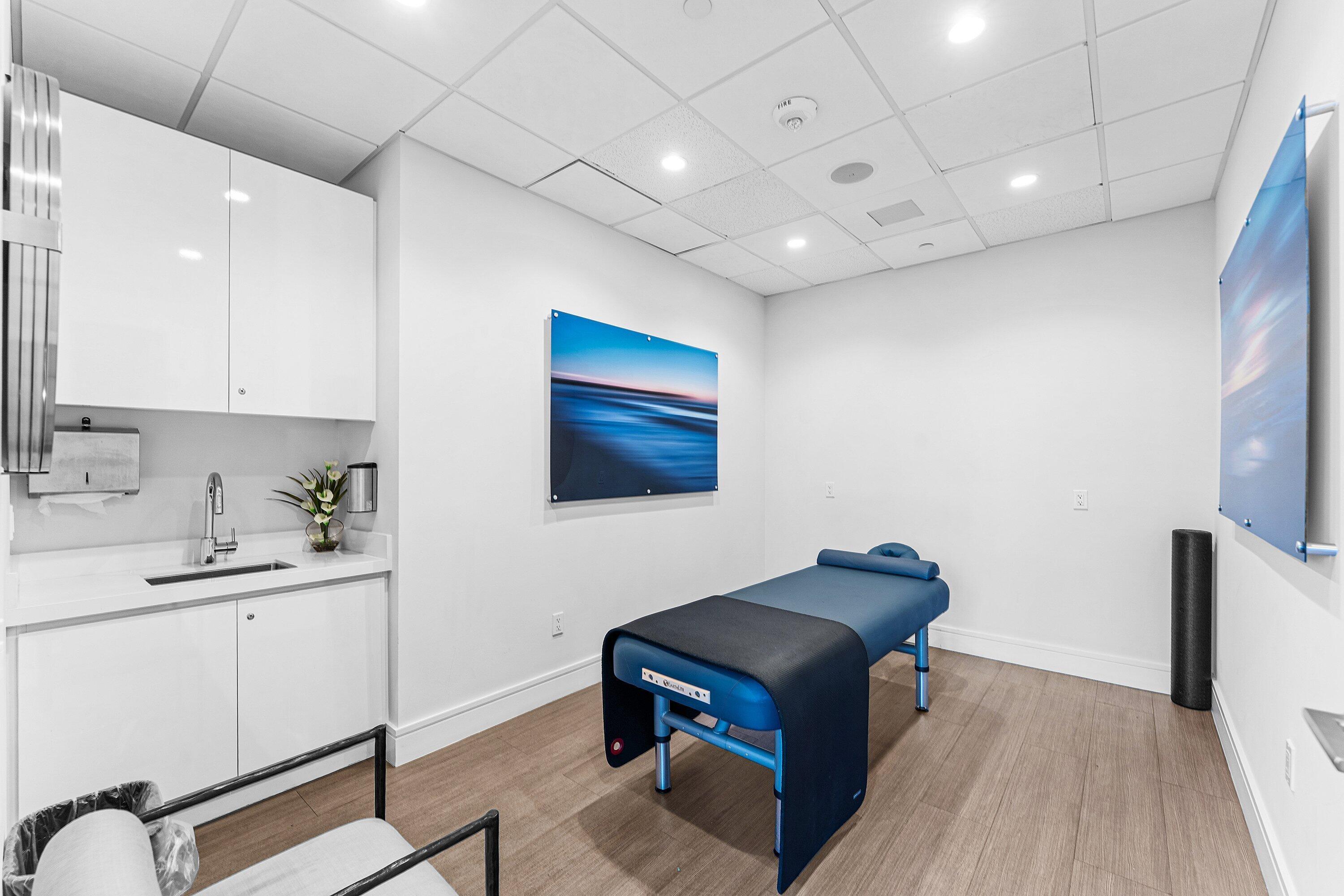 100 E Las Olas #3001 Fort Lauderdale, FL 33301