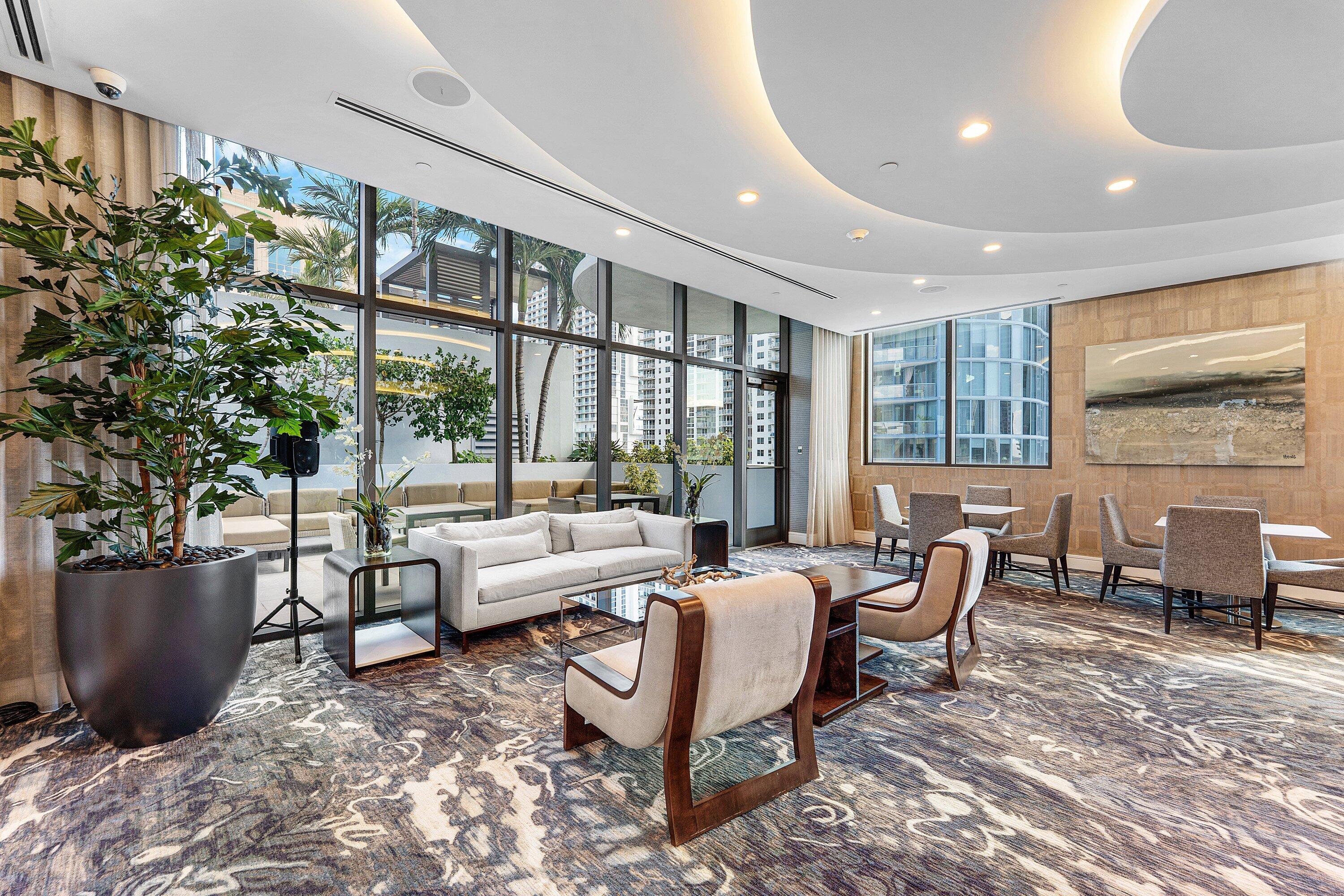 100 E Las Olas #3001 Fort Lauderdale, FL 33301