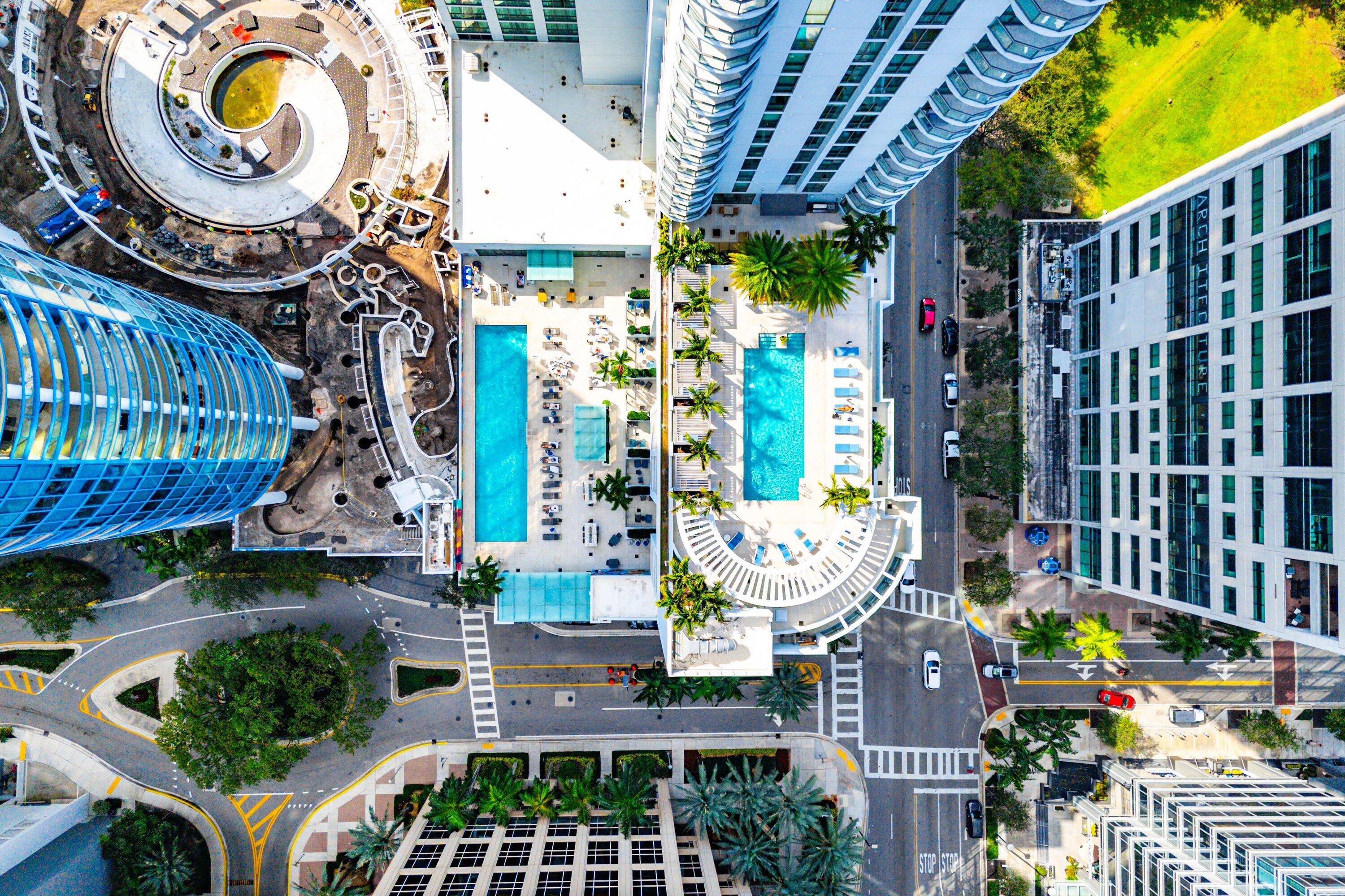 100 E Las Olas #3001 Fort Lauderdale, FL 33301