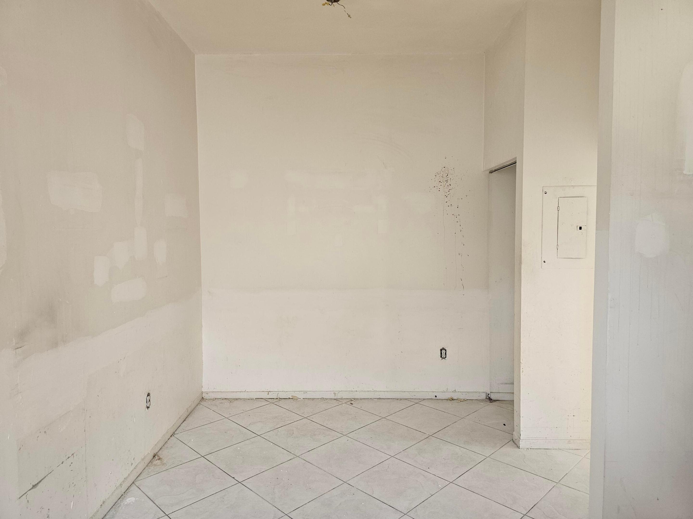 5235 Europa #O Boynton Beach, FL 33437