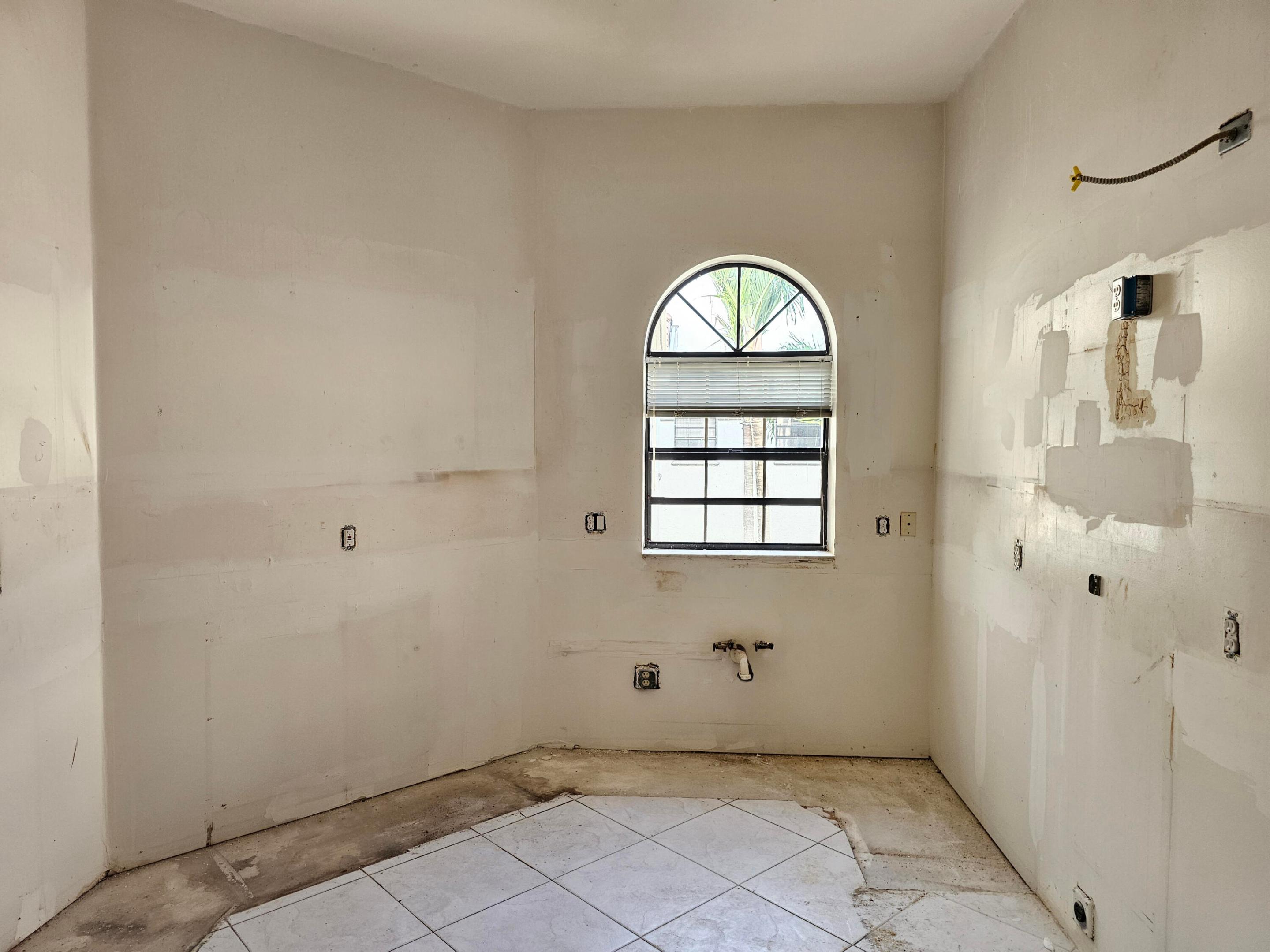 5235 Europa #O Boynton Beach, FL 33437