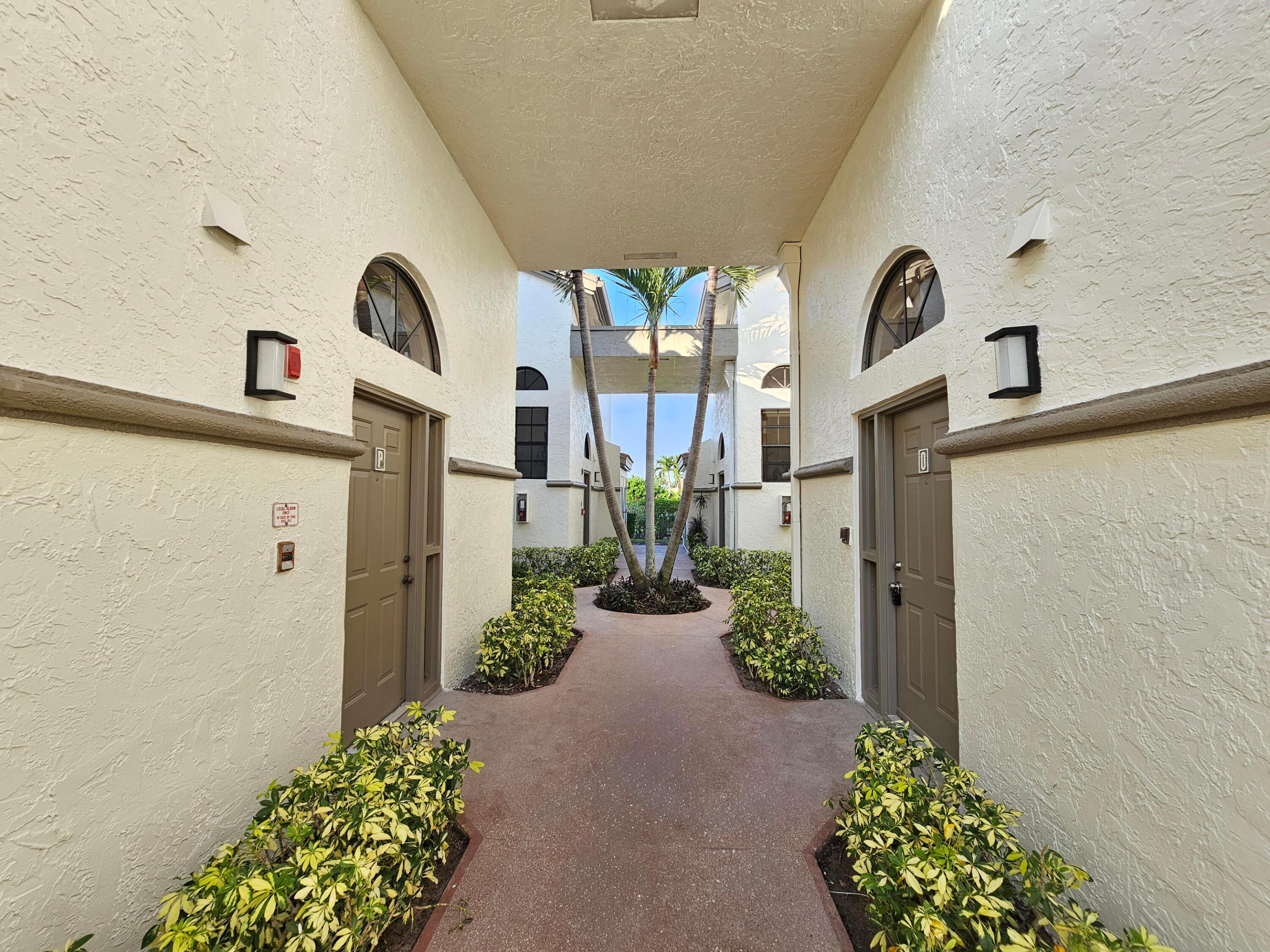 5235 Europa #O Boynton Beach, FL 33437