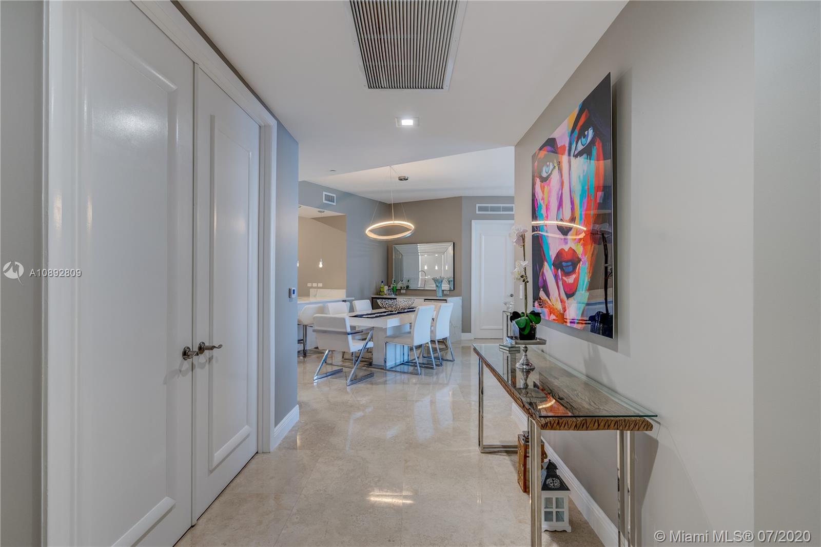 image Trump Towers I1