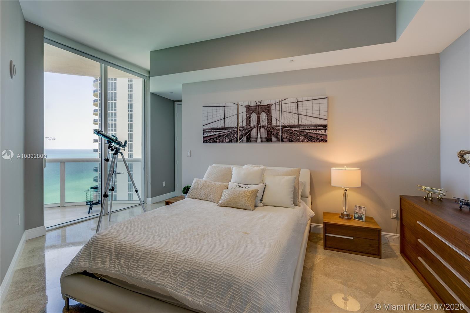 image Trump Towers I23