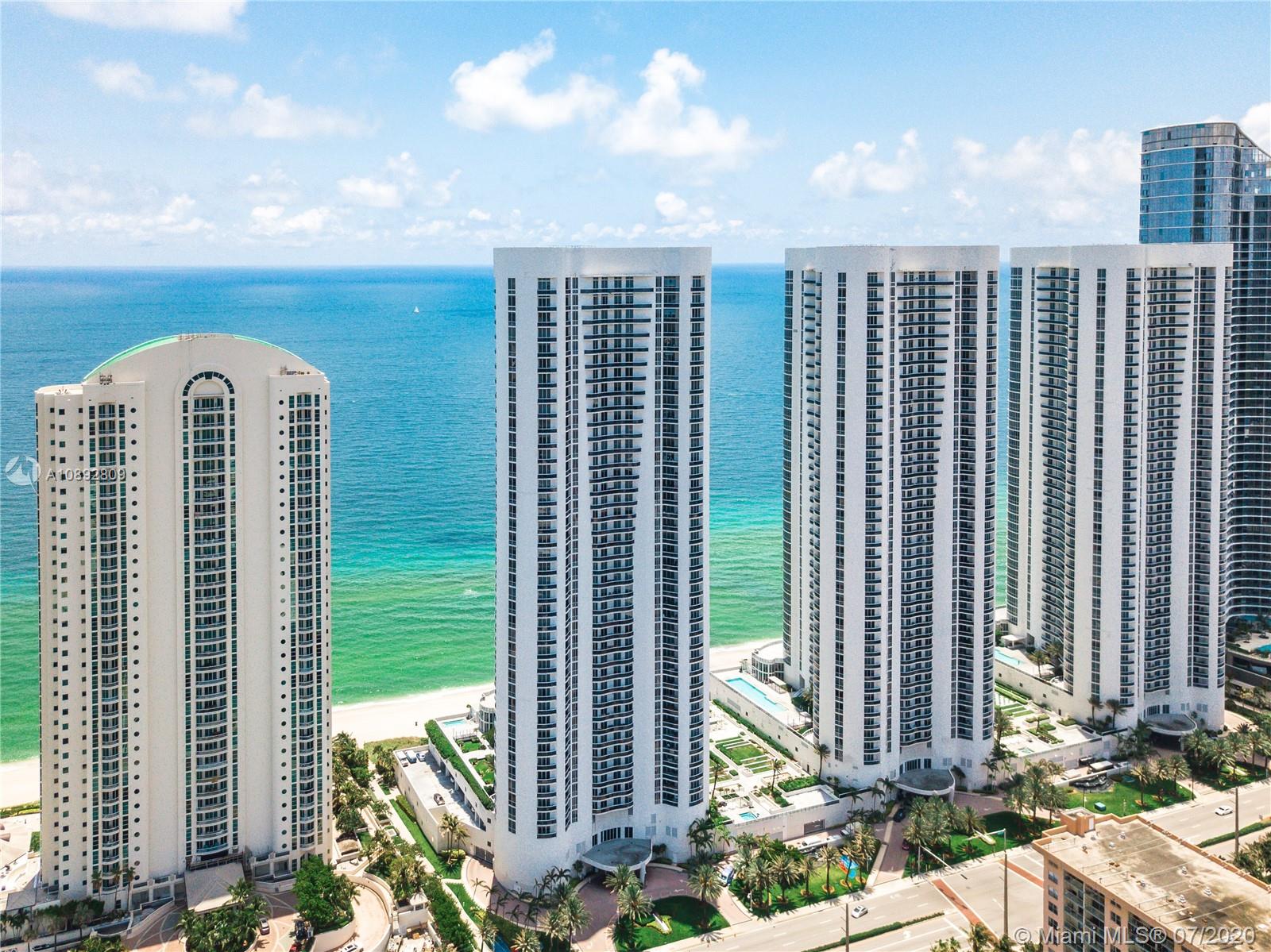 image Trump Towers I35