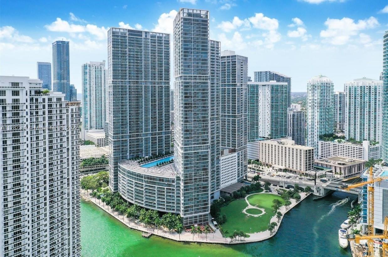 image Icon Brickell I1