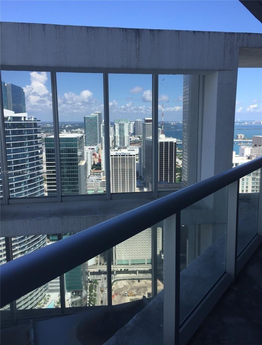 image Icon Brickell I21