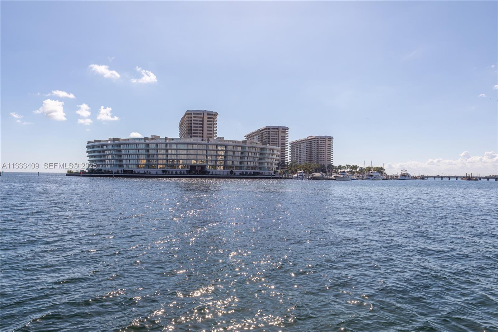 1660 W Glencoe St #302 Coconut Grove, FL 33133