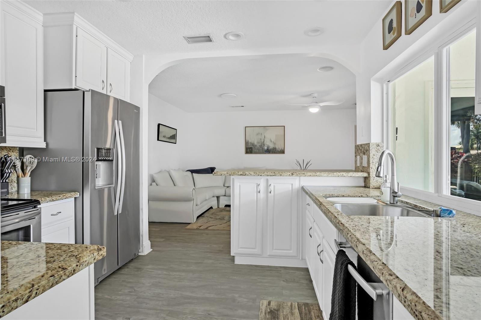 5220 NE 26th Ave Fort Lauderdale, FL 33308