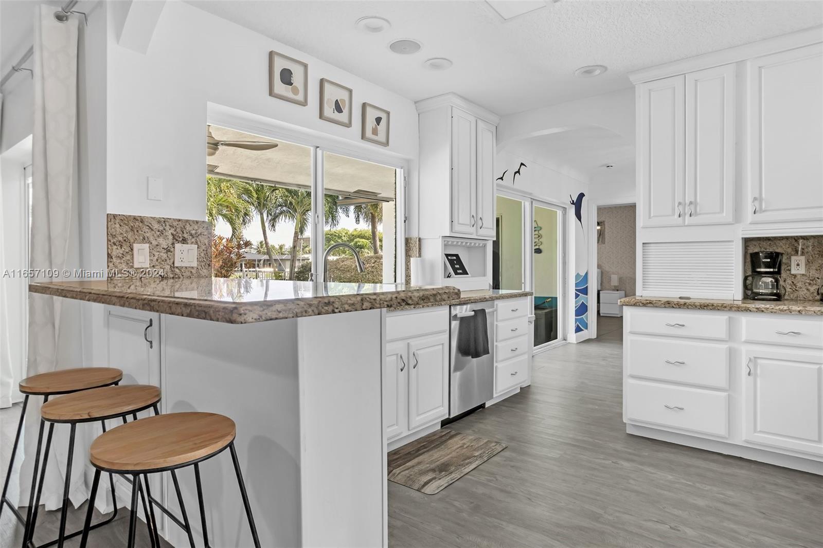 5220 NE 26th Ave Fort Lauderdale, FL 33308