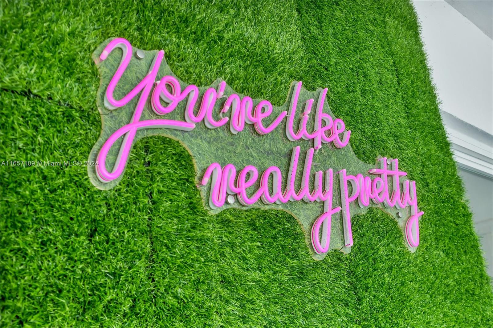 5220 NE 26th Ave Fort Lauderdale, FL 33308