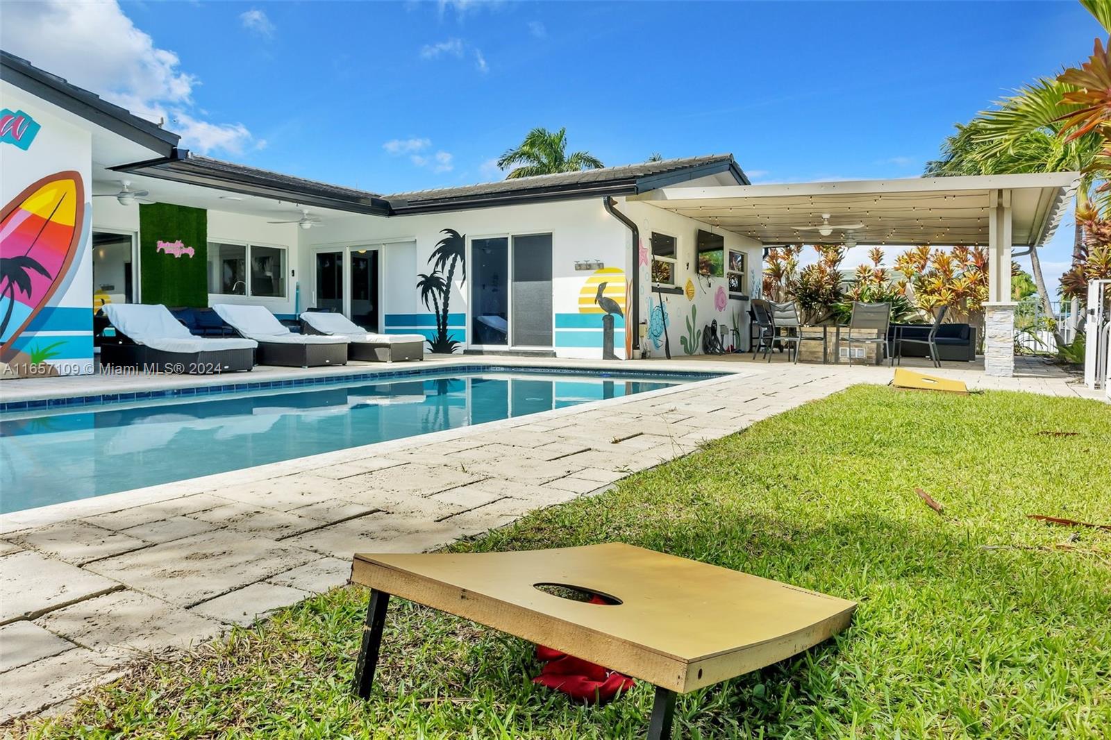 5220 NE 26th Ave Fort Lauderdale, FL 33308